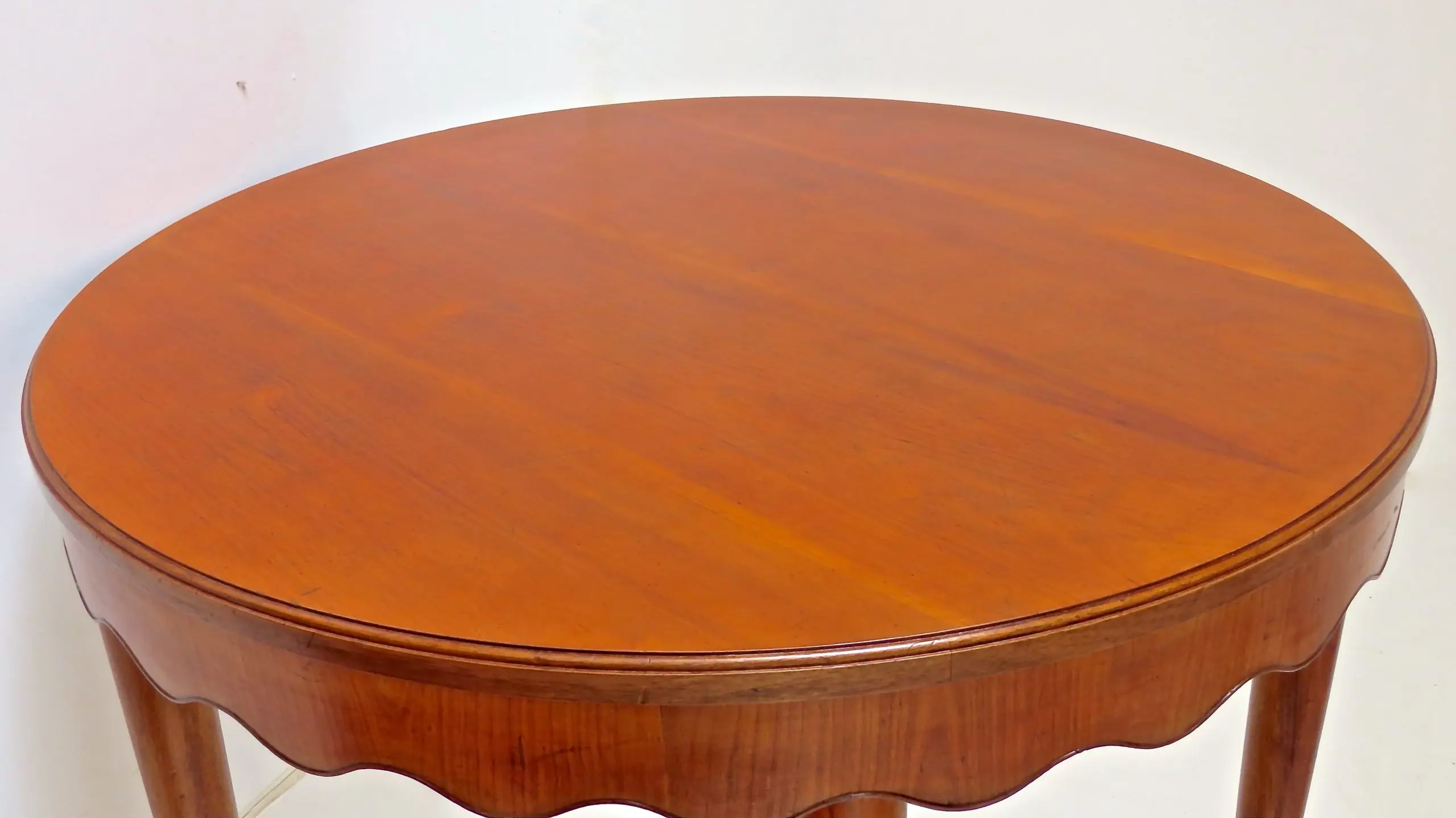 Paolo Buffa Unique Round Dining Table Cherrywood, 1950 — photo 9