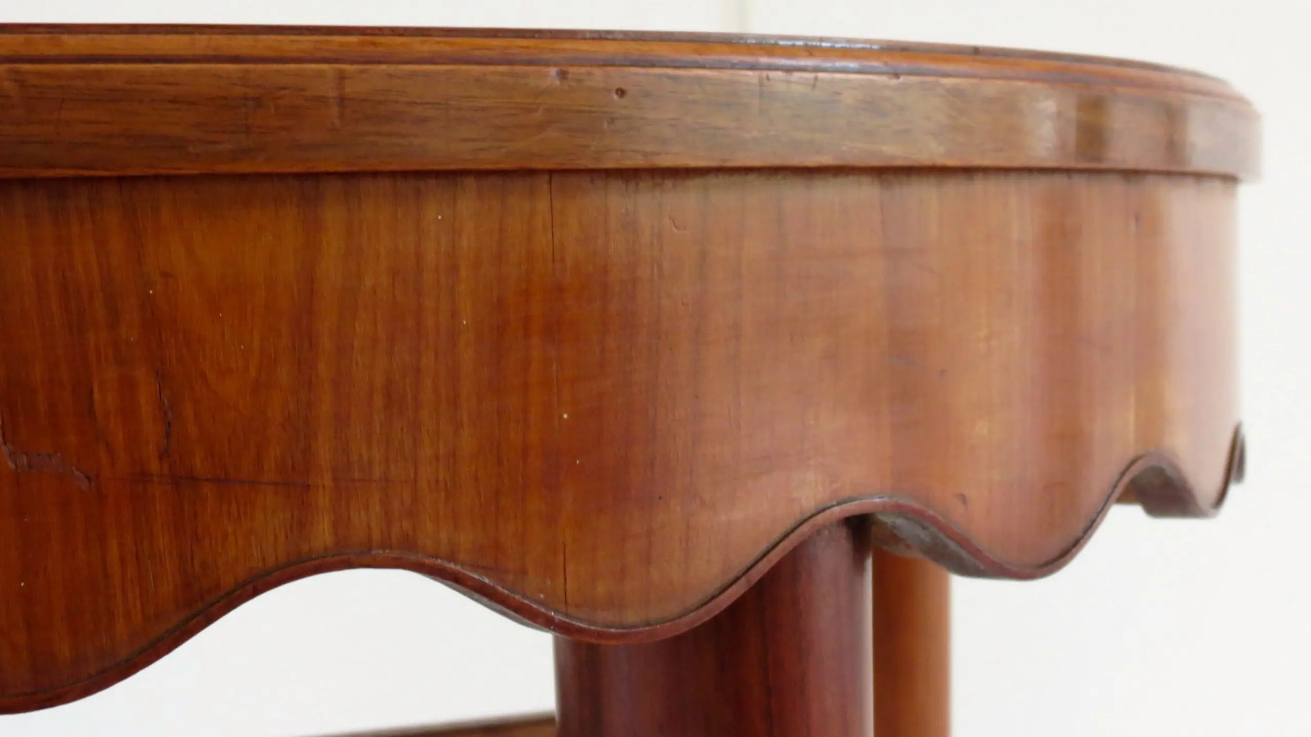 Paolo Buffa Unique Round Dining Table Cherrywood, 1950 — photo 12